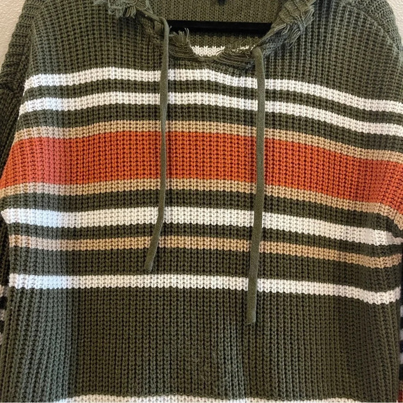 Almost Famous Striped Distressed hooded sweater Dress Tunic Size 1X‎ - Picture 3 of 9
